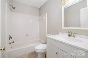 7114 Kinsmore Ln, Charlotte, NC 28269 - Photo 22