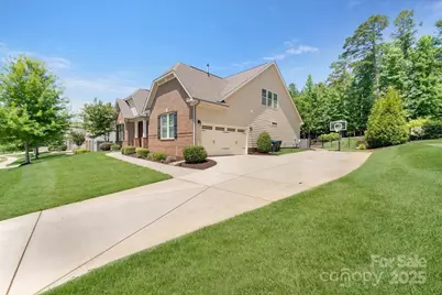 1906 Pensco Pond Court, Waxhaw, NC 28173 - Photo 14