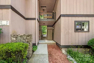 15 Lake Dr, Laurel Park, NC 28739 - Photo 2