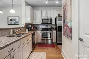 5 Farleigh St, Asheville, NC 28803 - Photo 14