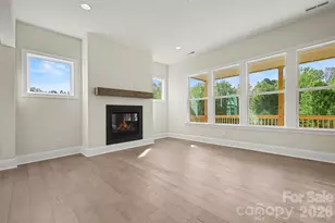 277 Triple Ponds Ct, Clover, SC 29710 - Photo 10