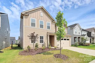 13140 Sudwick Ln, Charlotte, NC 28278 - Photo 2