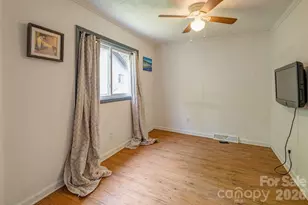 2143 Pisgah Hwy, Candler, NC 28715 - Photo 30