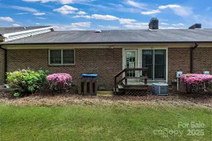 704 Colby Cir, Salisbury, NC 28147 - Photo 18