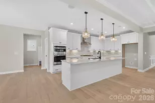 11009 Tyler Brook Ln, Mint Hill, NC 28227 - Photo 8