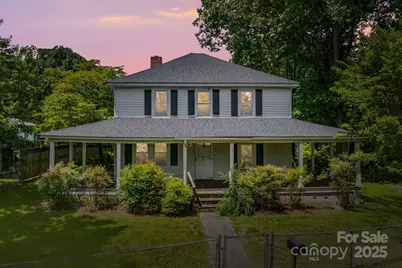 113 4th Street, Black Mountain, NC 28711 - Photo 1