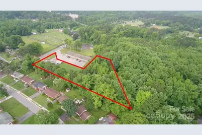 9163 Trinity Road, Charlotte, NC 28216 - Photo 2