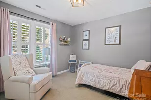 10 Gray Wolf Ln, Hendersonville, NC 28792 - Photo 8