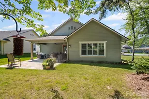 10 Gray Wolf Ln, Hendersonville, NC 28792 - Photo 32