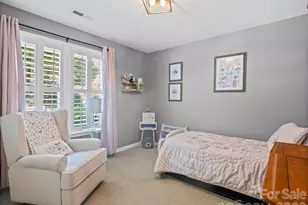 10 Gray Wolf Ln, Hendersonville, NC 28792 - Photo 8