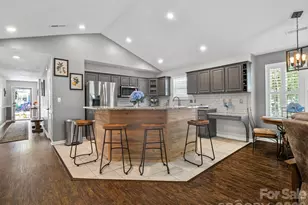 10 Gray Wolf Ln, Hendersonville, NC 28792 - Photo 16