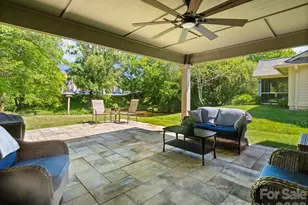 10 Gray Wolf Ln, Hendersonville, NC 28792 - Photo 26