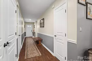 10 Gray Wolf Ln, Hendersonville, NC 28792 - Photo 8