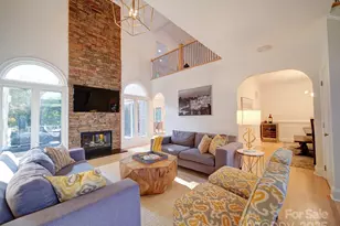 15708 Eagleview Dr, Charlotte, NC 28278 - Photo 6