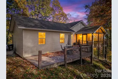 110 Spring Path, Hendersonville, NC 28739 - Photo 2