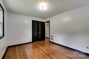 191 Rolling Green Dr, Sylva, NC 28779 - Photo 16