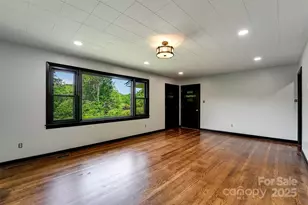 191 Rolling Green Dr, Sylva, NC 28779 - Photo 12