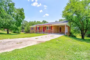 231 London Rd, Lawndale, NC 28090 - Photo 2