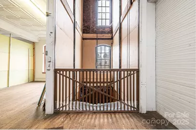 812 West Avenue NW, Lenoir, NC 28645 - Photo 10