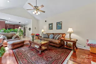 2541 Penngate Dr, Sherrills Ford, NC 28673 - Photo 20