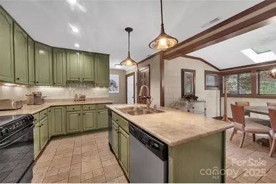 55 Toxaway Shores None #14, Lake Toxaway, NC 28747 - Photo 14