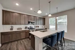 1195 Cavalier Ln, Rock Hill, SC 29730 - Photo 10