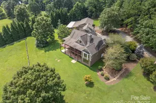 102 Uncle Coss Pond Rd, Columbus, NC 28722 - Photo 2