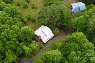 710 River Hills Rd, Lansing, NC 28643 - Photo 30