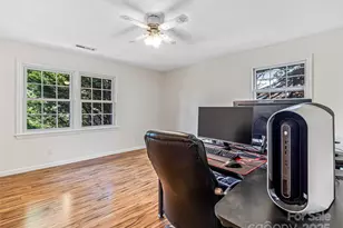 410 Golf View Condo Ln, Hendersonville, NC 28739 - Photo 20