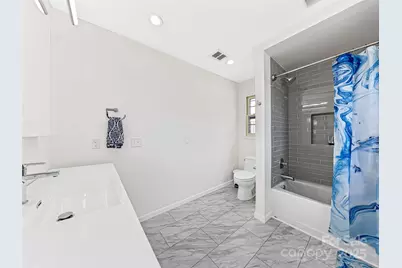 410 Golf View Condo Lane #2D, Hendersonville, NC 28739 - Photo 18