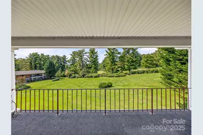 410 Golf View Condo Lane #2D, Hendersonville, NC 28739 - Photo 8