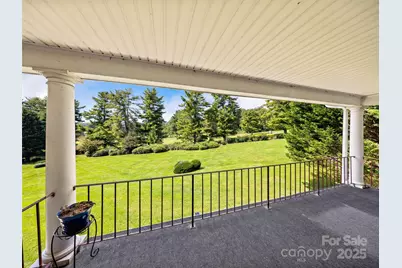 410 Golf View Condo Lane #2D, Hendersonville, NC 28739 - Photo 6