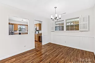 410 Golf View Condo Ln, Hendersonville, NC 28739 - Photo 10