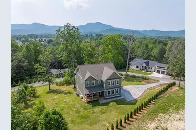 17 Baxter Woods Lane, Candler, NC 28715 - Photo 1