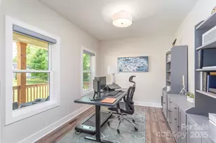 17 Baxter Woods Ln, Candler, NC 28715 - Photo 6