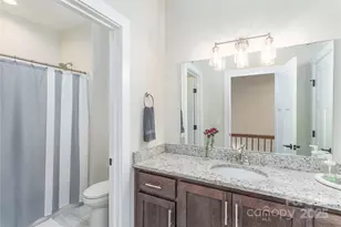 17 Baxter Woods Ln, Candler, NC 28715 - Photo 34