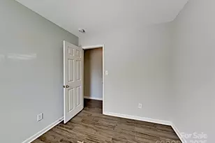 4328 Frank Vance Rd, Charlotte, NC 28216 - Photo 12