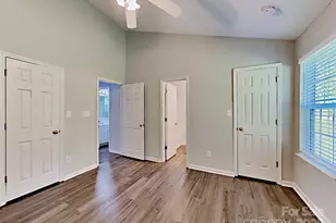 4328 Frank Vance Rd, Charlotte, NC 28216 - Photo 6