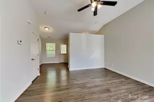 4328 Frank Vance Rd, Charlotte, NC 28216 - Photo 4