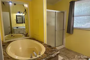 193 Green Cove Rd, Bakersville, NC 28705 - Photo 18