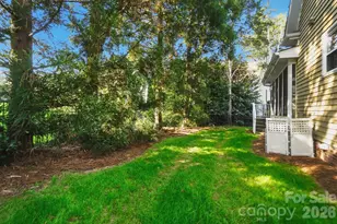 8044 Hawk Crest Ct, Charlotte, NC 28270 - Photo 40