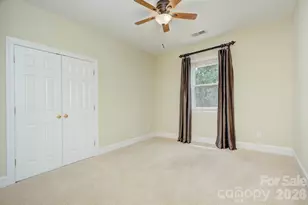 8044 Hawk Crest Ct, Charlotte, NC 28270 - Photo 24