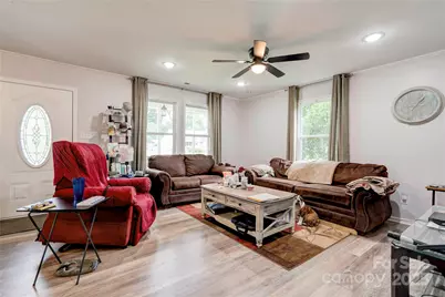 812 Kings Road, Shelby, NC 28150 - Photo 4