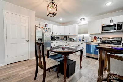 812 Kings Road, Shelby, NC 28150 - Photo 6