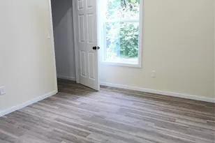 306 E Ratchford Ave, Gastonia, NC 28054 - Photo 20