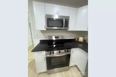 39 E White Street, Chester, SC 29706 - Photo 6