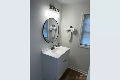 39 E White Street, Chester, SC 29706 - Photo 18