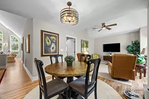 123 Carriage Walk Ln, Hendersonville, NC 28791 - Photo 14