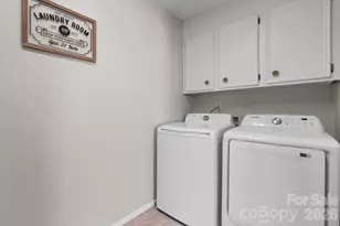 1330 5th St NE, Hickory, NC 28601 - Photo 12