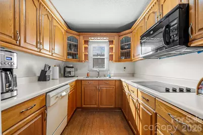 1330 5th Street NE #11, Hickory, NC 28601 - Photo 8